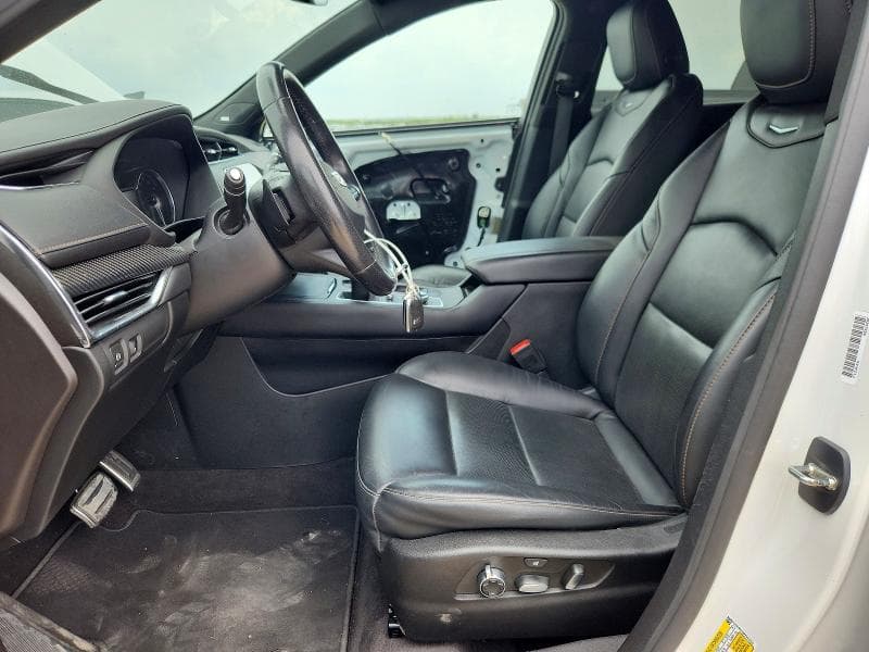 2023 CADILLAC XT4 SPORT 7
