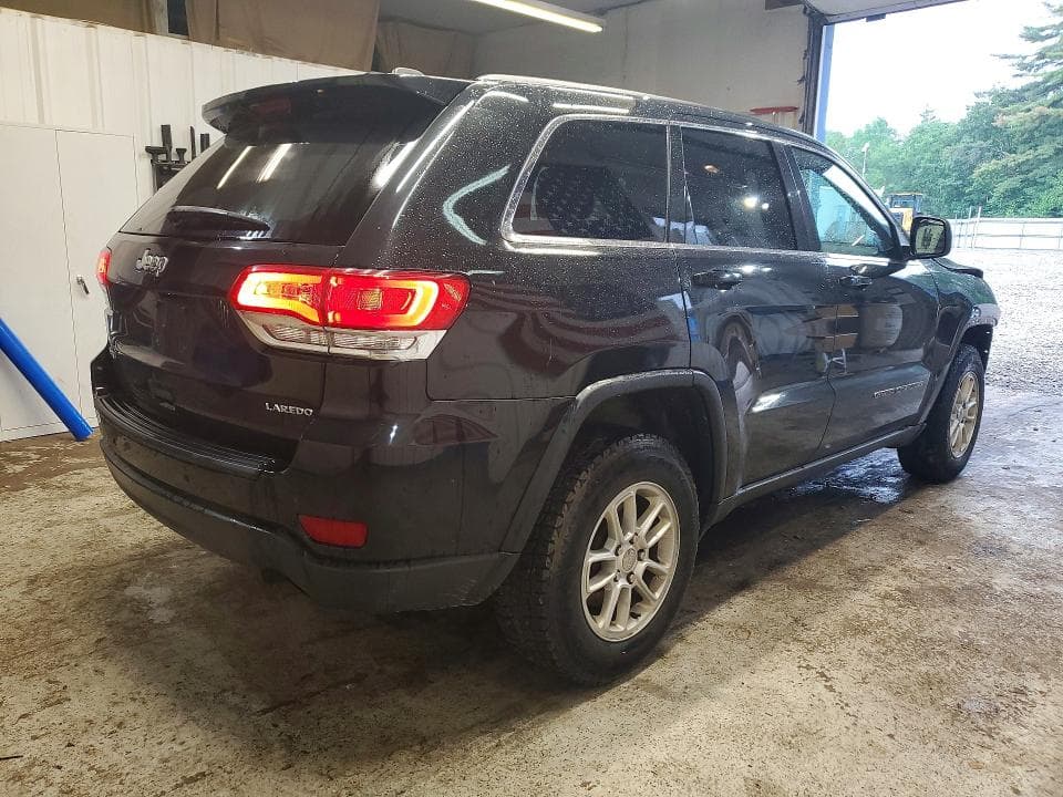 2018 JEEP GRAND CHEROKEE LAREDO 3