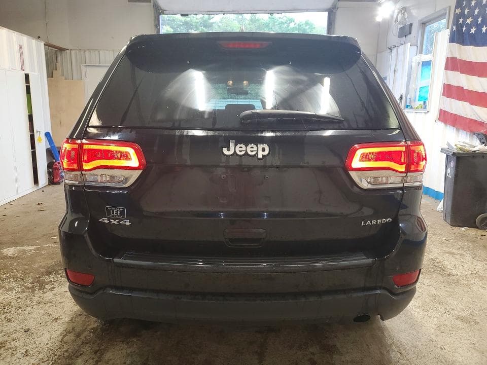 2018 JEEP GRAND CHEROKEE LAREDO 6
