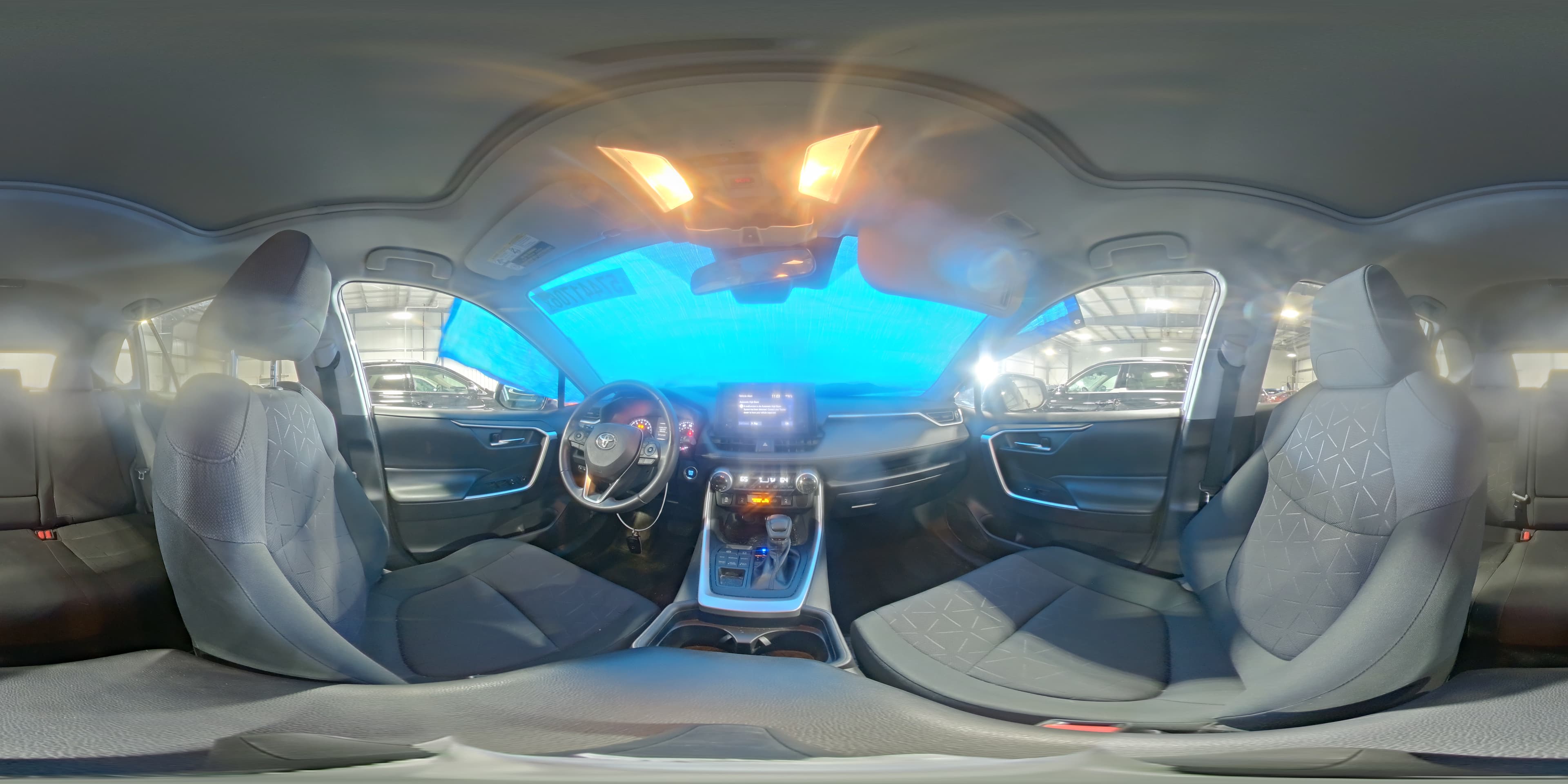 2019 TOYOTA RAV4 XLE XLE 15