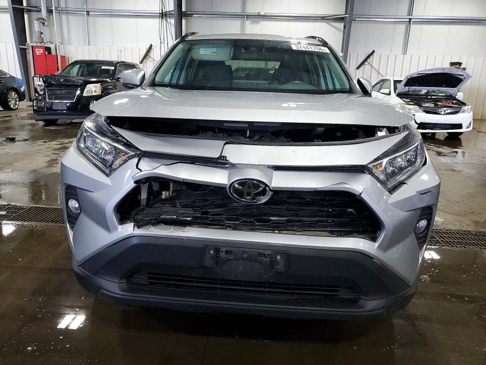 2019 TOYOTA RAV4 XLE XLE 5