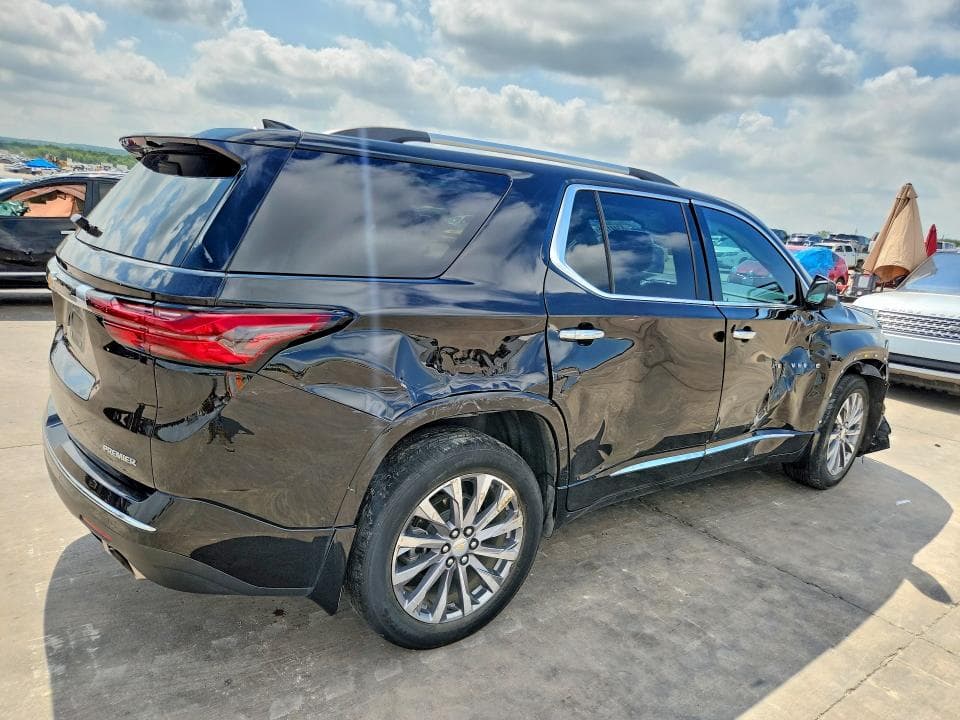 2023 CHEVROLET TRAVERSE PREMIER 3