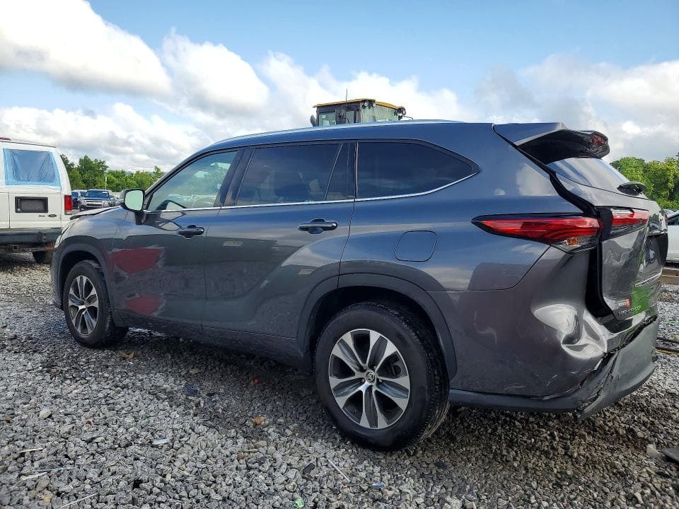 2021 TOYOTA HIGHLANDER XLE XLE 2