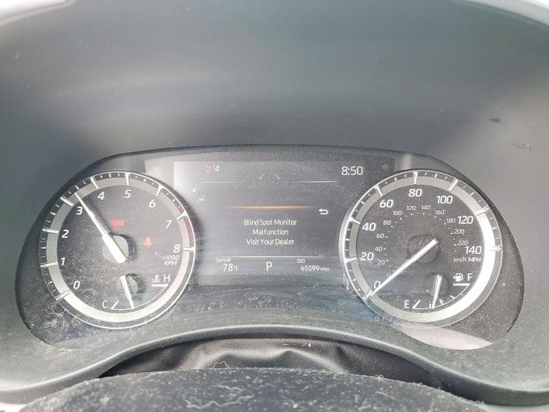 2021 TOYOTA HIGHLANDER XLE XLE 9