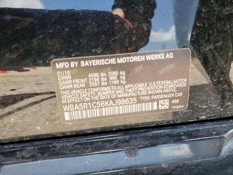 2019 BMW 330I 12