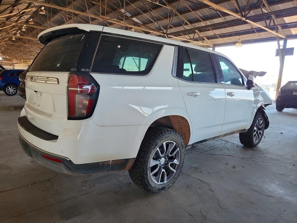 2024 CHEVROLET TAHOE 4WD V8 K1500 PPV 3