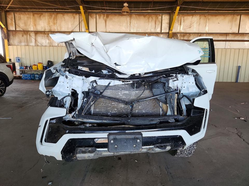 2024 CHEVROLET TAHOE 4WD V8 K1500 PPV 5