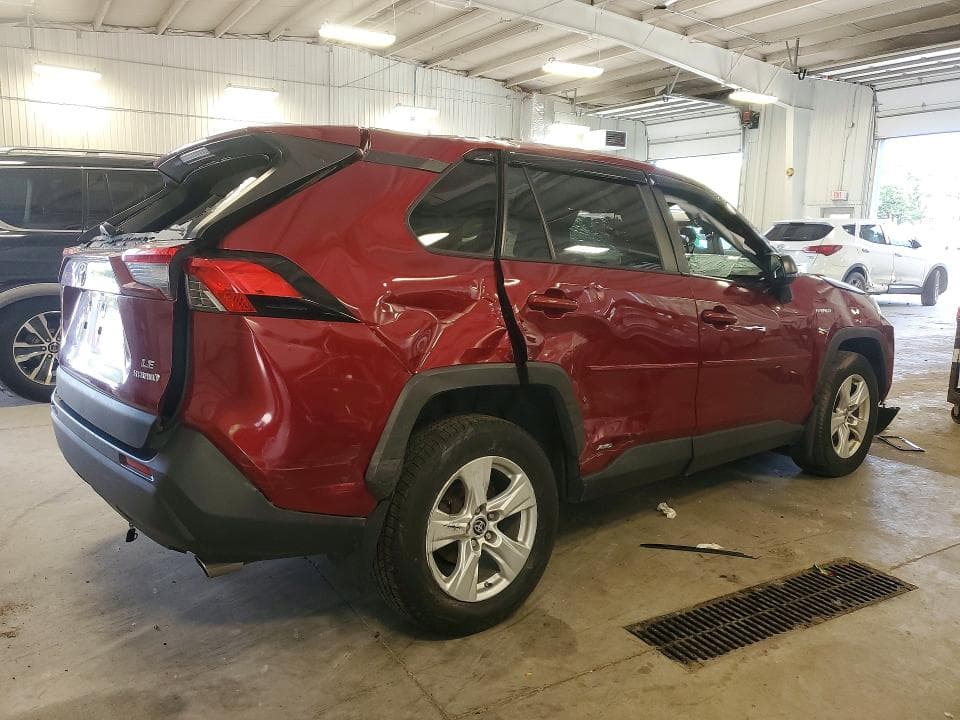 2019 TOYOTA RAV4 LE 3