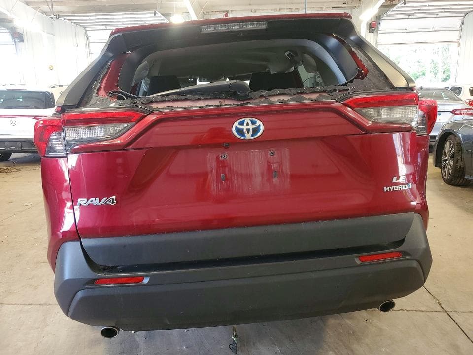 2019 TOYOTA RAV4 LE 6