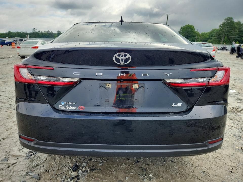 2025 TOYOTA CAMRY LE 6
