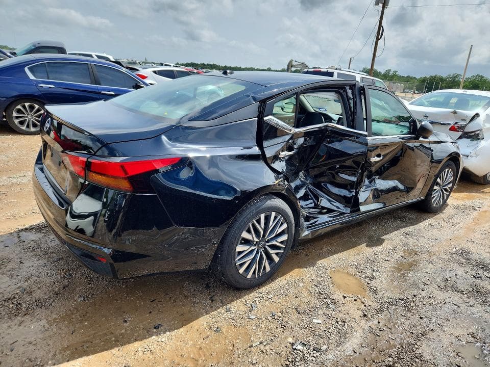 2025 NISSAN ALTIMA SV 3