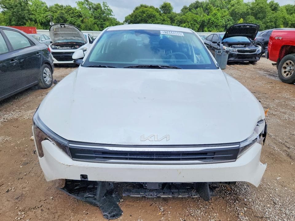 2025 KIA K4 LXS 5