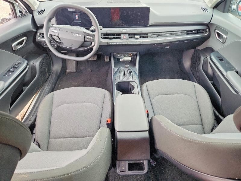 2025 KIA K4 LXS 8