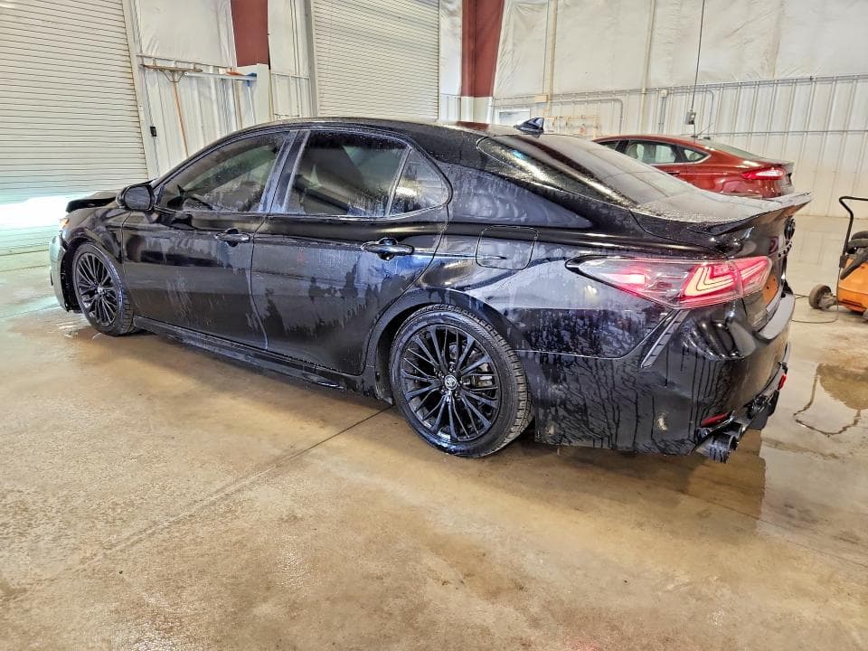 2020 TOYOTA CAMRY SE NIGHTSHADE SE NIGHTSHADE 2