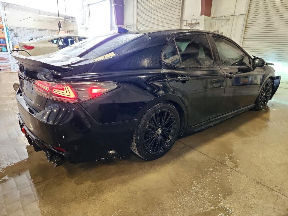 2020 TOYOTA CAMRY SE NIGHTSHADE SE NIGHTSHADE 3