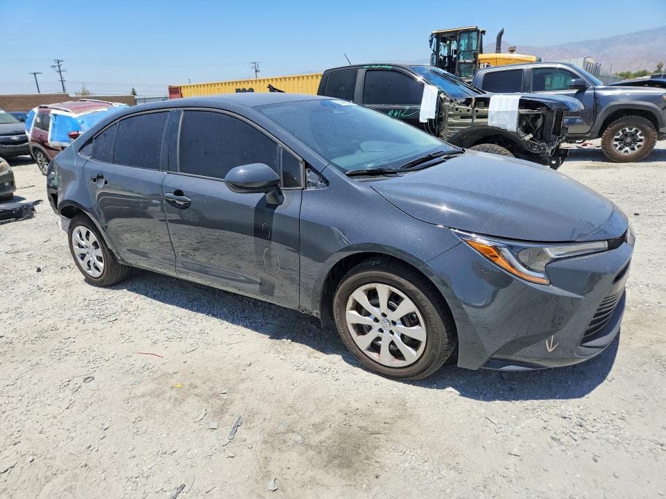 2025 TOYOTA COROLLA LE 4