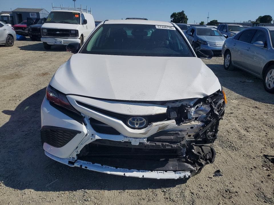 2024 TOYOTA CAMRY HYBRID SE NIGHTSHADE 5
