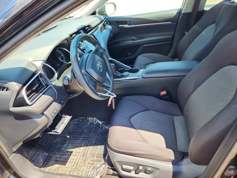 2018 TOYOTA CAMRY LE 7
