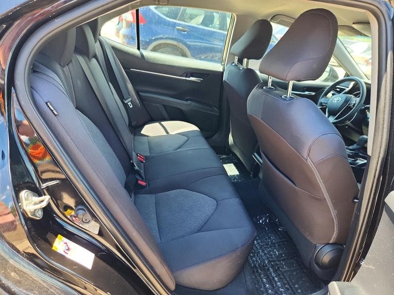 2018 TOYOTA CAMRY LE 10