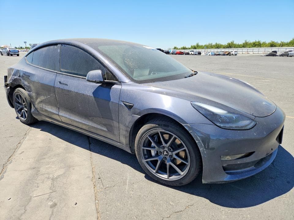 2022 TESLA MODEL 3 4