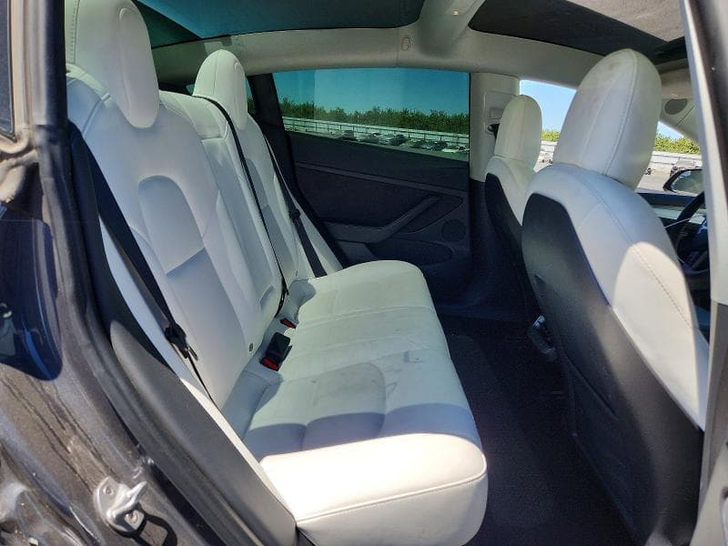 2022 TESLA MODEL 3 10