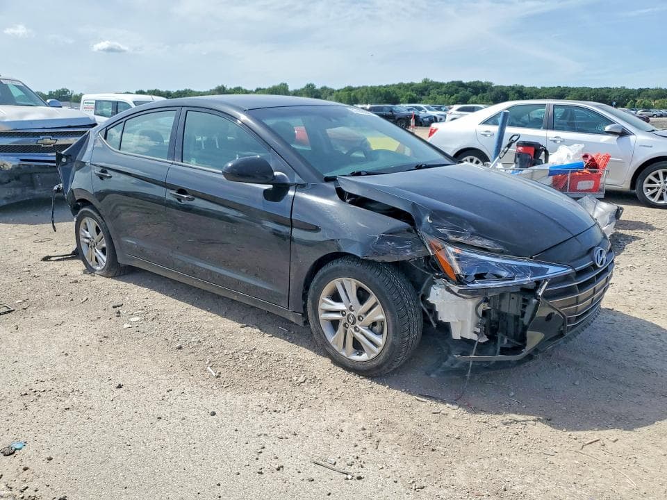 2019 HYUNDAI ELANTRA SEL SEL 4