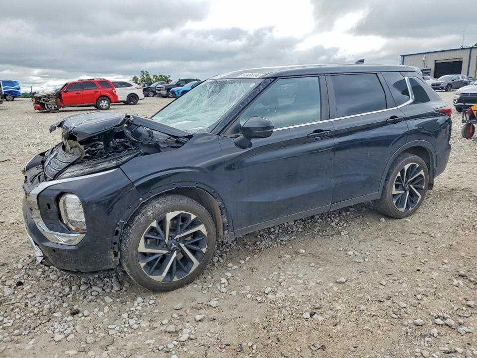 2022 MITSUBISHI OUTLANDER SE - 1