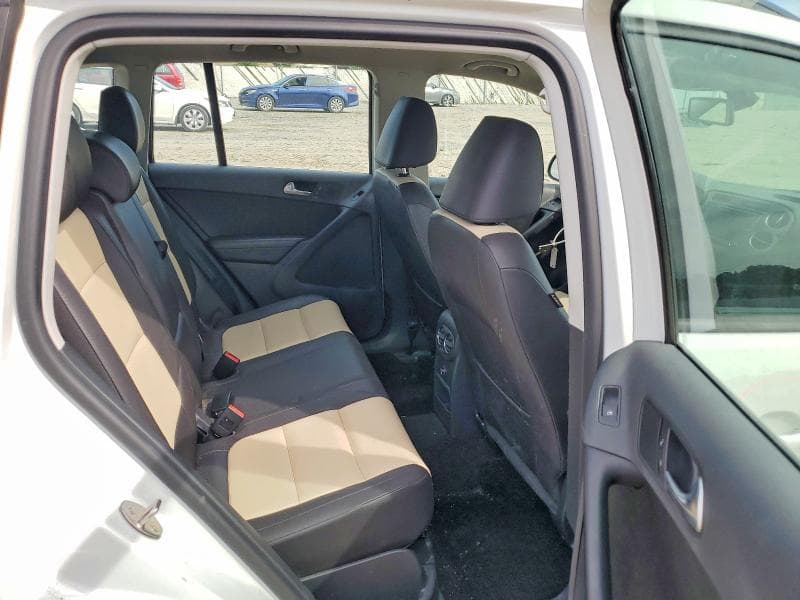 2017 VOLKSWAGEN TIGUAN S S 11