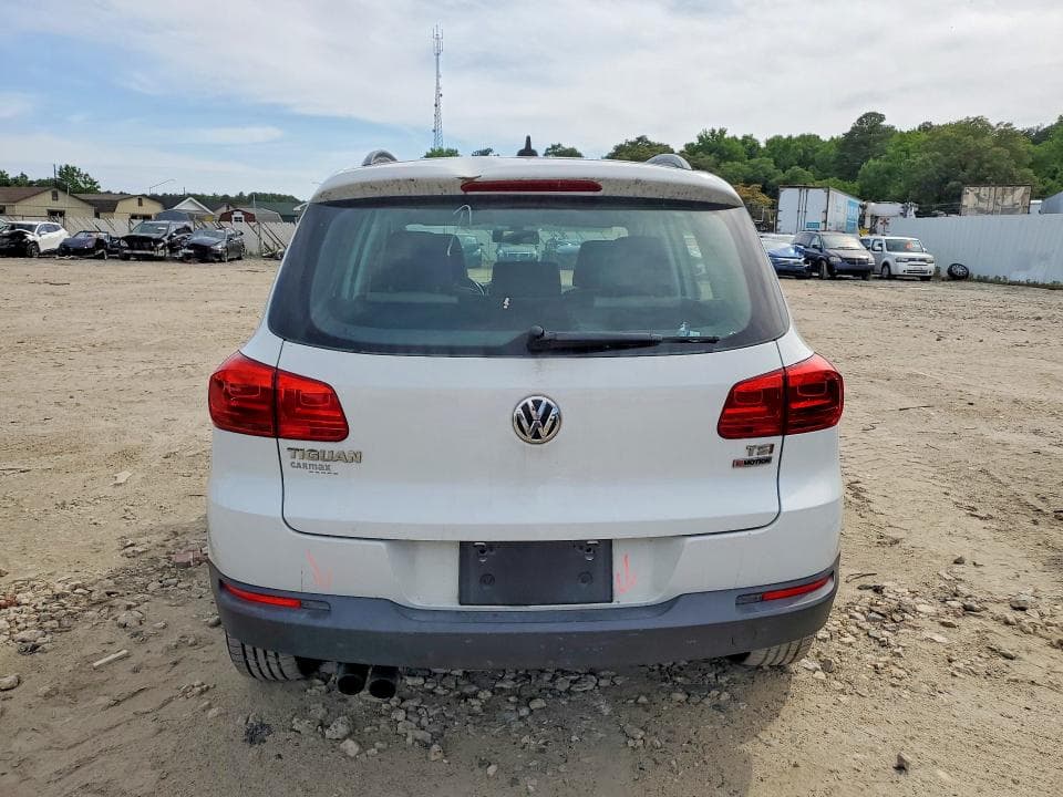 2017 VOLKSWAGEN TIGUAN S S 6