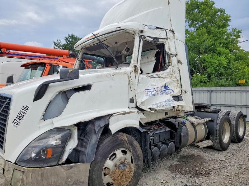 2016 VOLVO VN VNL VNL 9