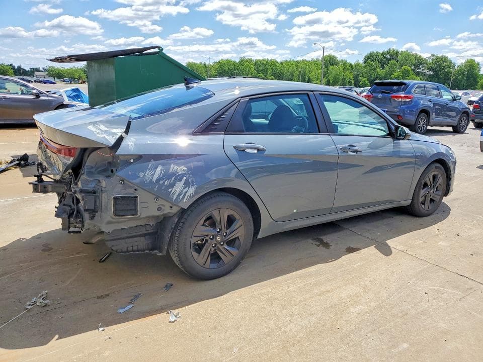 2022 HYUNDAI ELANTRA SEL SEL 3