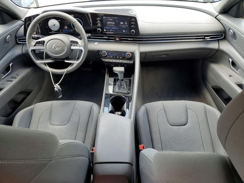 2022 HYUNDAI ELANTRA SEL SEL 8