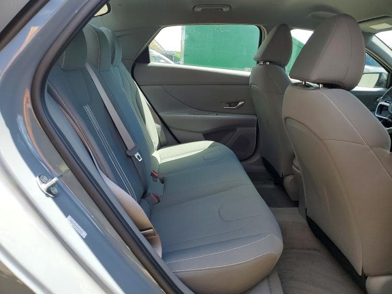 2022 HYUNDAI ELANTRA SEL SEL 10