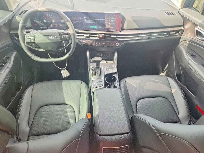 2026 KIA SPORTAGE EX 8