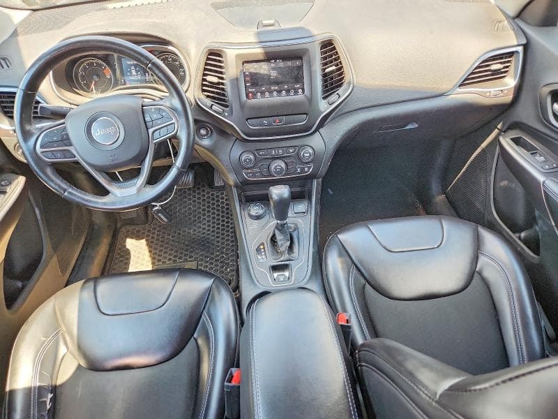 2019 JEEP CHEROKEE LATITUDE PLUS 8