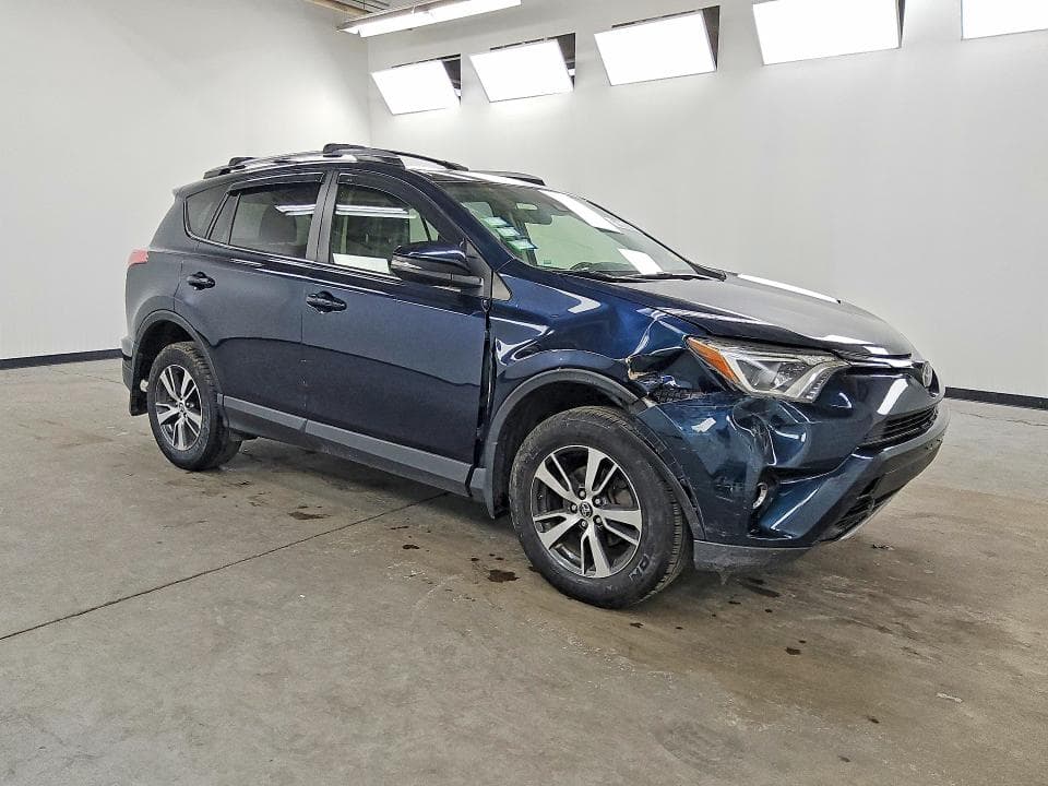 2018 TOYOTA RAV4 XLE 4