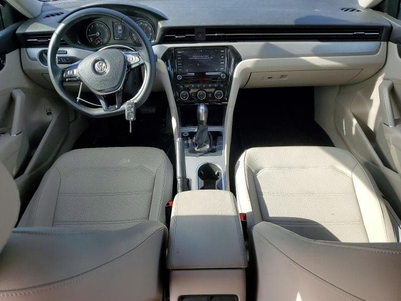 2022 VOLKSWAGEN PASSAT SE 8