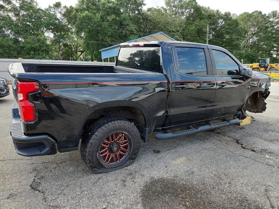 2021 CHEVROLET SILVERADO K1500 LT T 3
