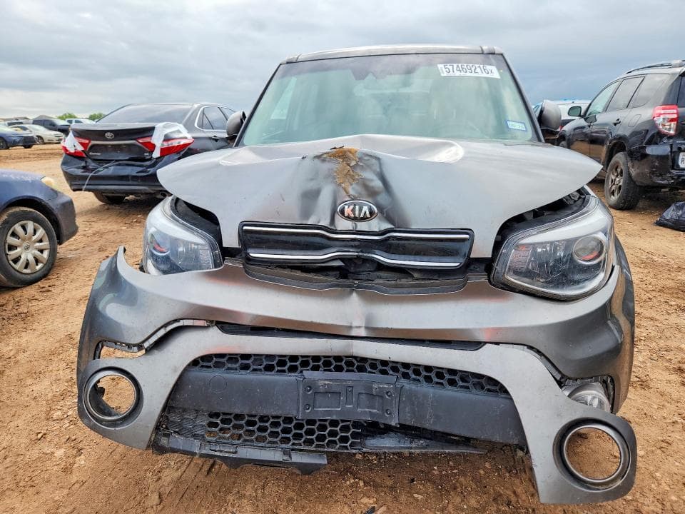 2017 KIA SOUL + 5