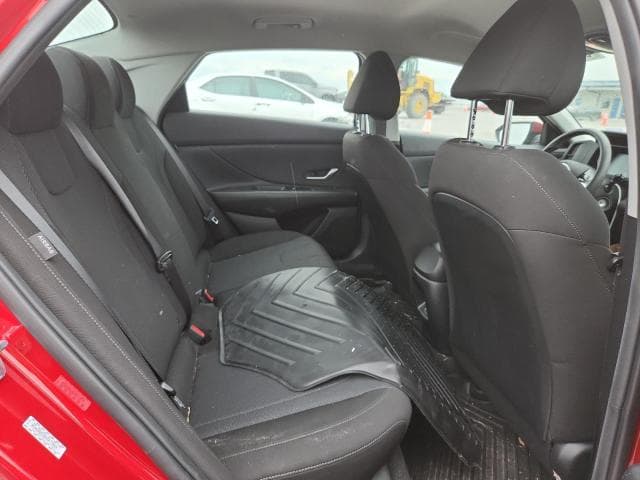 2025 HYUNDAI ELANTRA SE SE 10