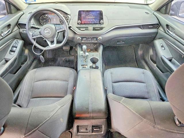 2019 NISSAN ALTIMA SV SV 8