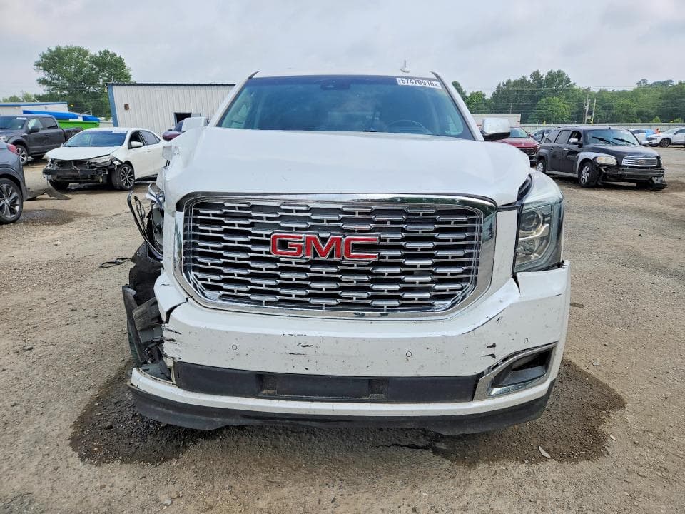 2019 GMC YUKON XL DENALI 5