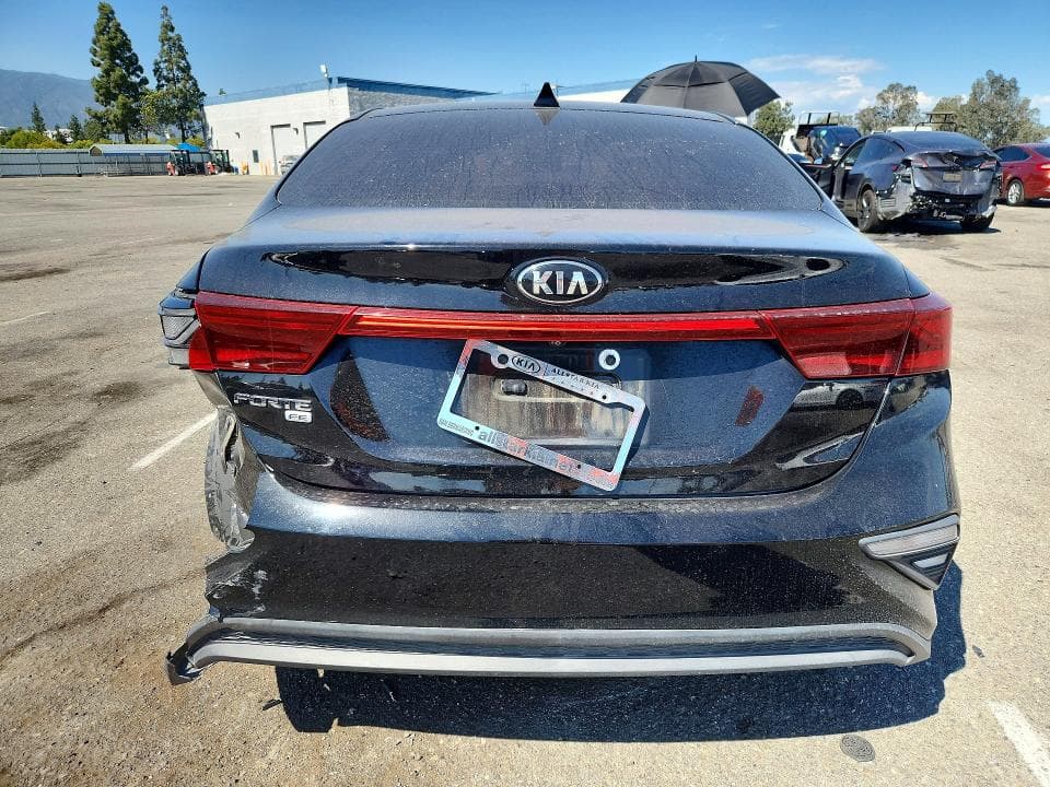 2020 KIA FORTE FE 6