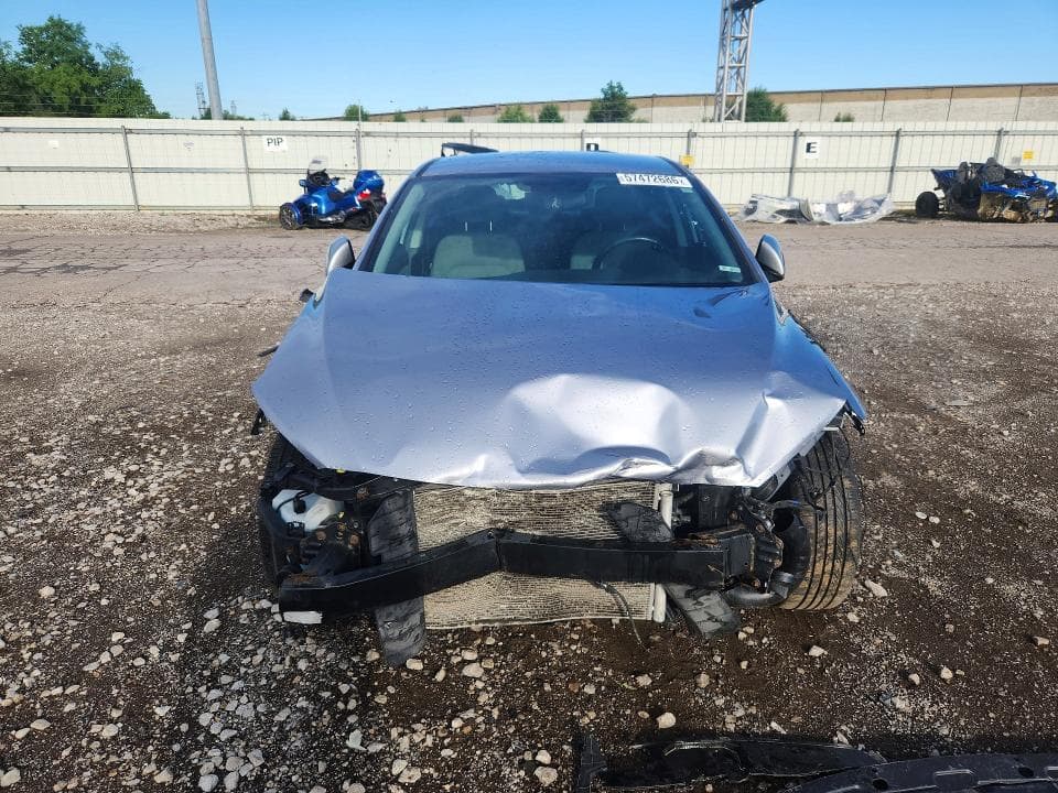 2017 HYUNDAI ELANTRA SE 5