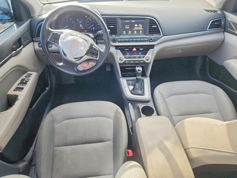 2017 HYUNDAI ELANTRA SE 8