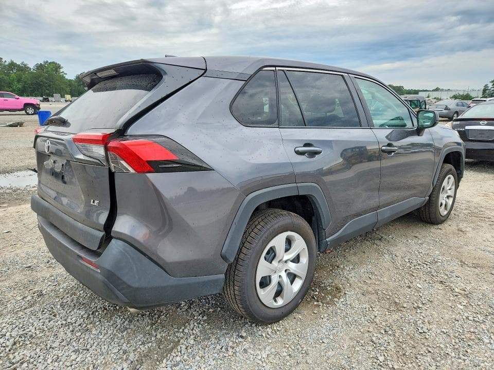 2022 TOYOTA RAV4 LE LE 3
