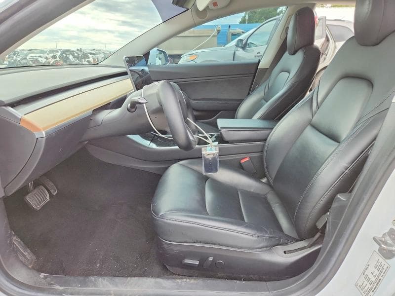 2019 TESLA MODEL 3 7