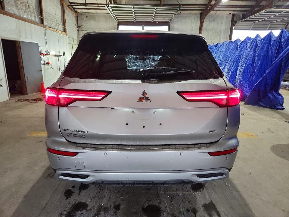 2024 MITSUBISHI OUTLANDER SE SE 6