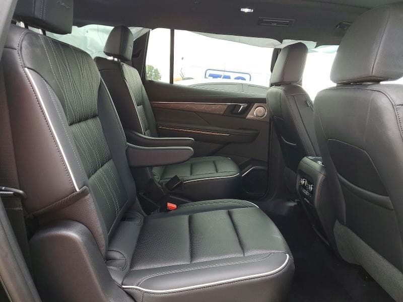 2025 BUICK ENCLAVE AVENIR 11