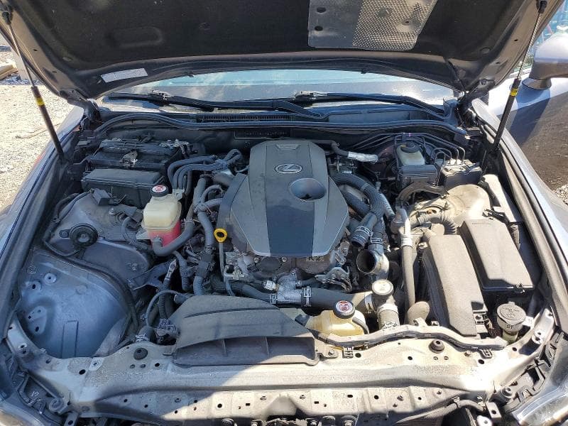 2017 LEXUS IS 200T 11